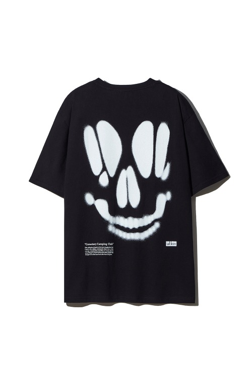 Smudging Skull Graphic T-shirt_Black